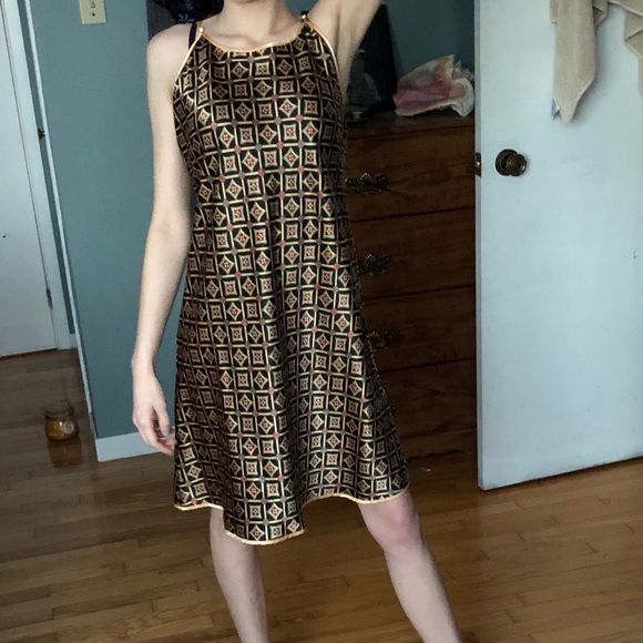🎉2/25🎉 Extremely cute night dress!! - Picture 2 of 4